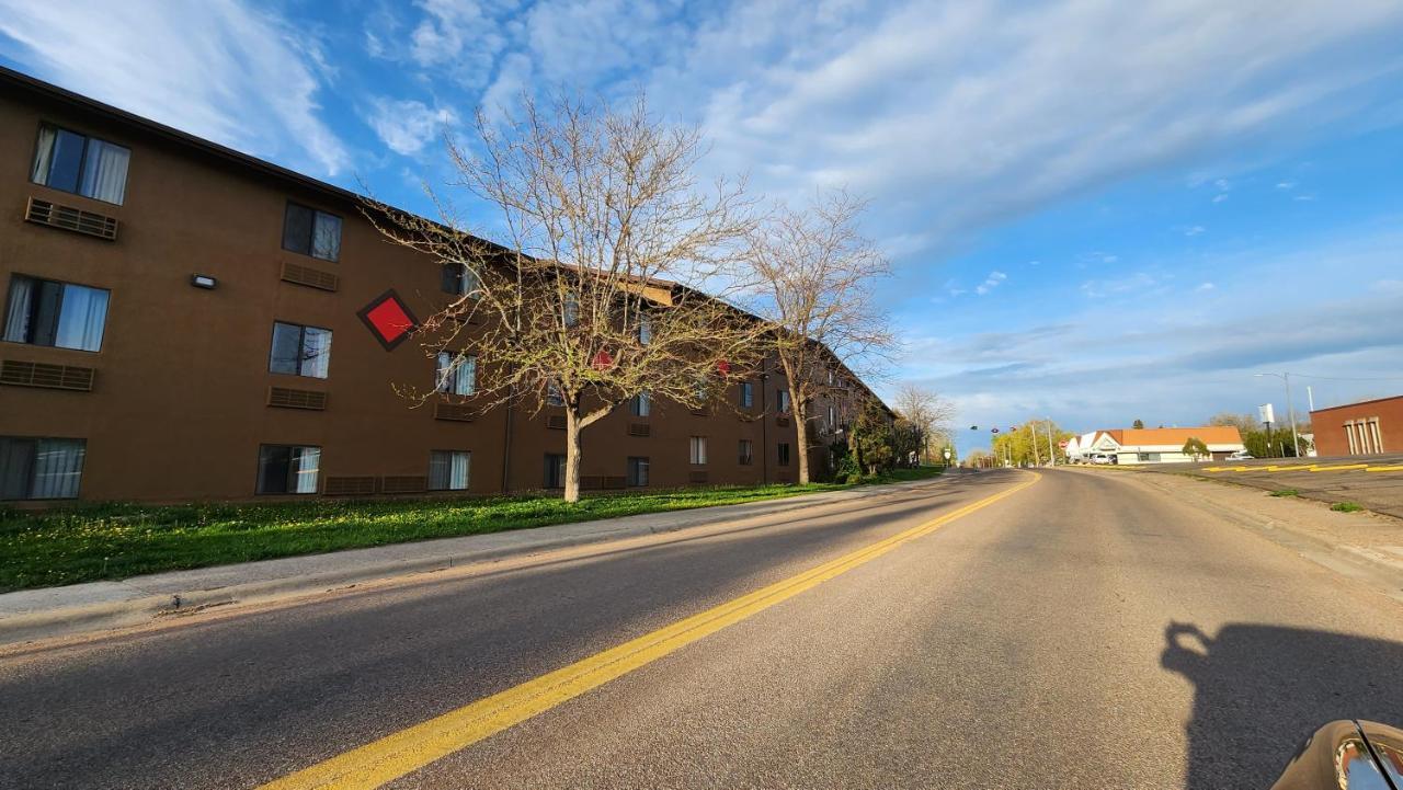 Grizzly Inn Great Falls Εξωτερικό φωτογραφία